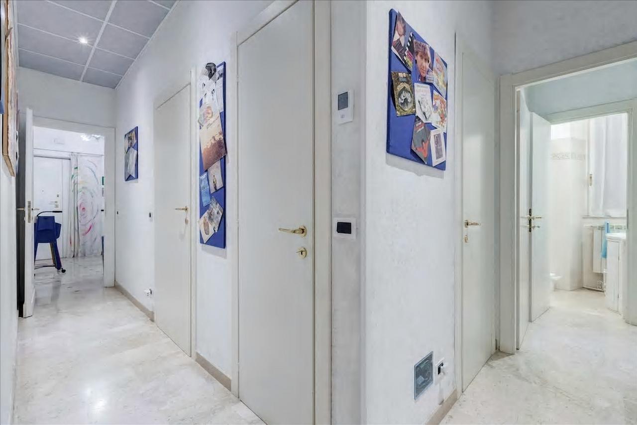 Holiday Jeans Apartment روما المظهر الخارجي الصورة